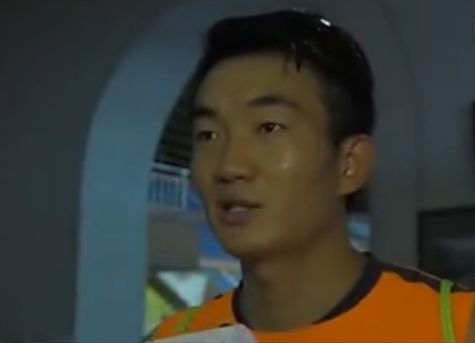 第81分钟，维尔茨弧线球攻门击中横梁弹出，法兰克福躲过一劫。